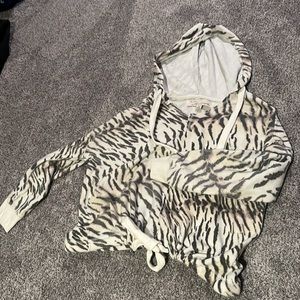 Never worn vintage Havana sweatshirt